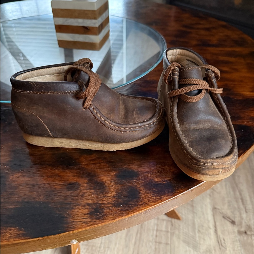 Wallabee Leather Kids Clarks